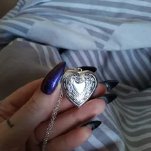 Diseño único tallado corazón-marco de fotos con forma colgante con abalorio, collares de medallón ajustables, joyería conmemorativa para hombres y mujeres