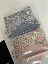 Baberos de algodón para bebé, accesorios para recién nacidos, botón a presión de Color sólido, triángulos suaves, Baberos de alimentación, 1 ud.