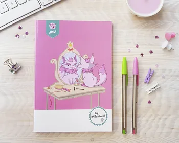 

Beautiful and original pink notebook. Original and pretty kitty notebook. Exclusive and quality design. Made in Barcelona