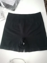 Pantalones cortos deportivos sin costuras para mujer, de cintura alta, con realce, ajustados para entrenamiento, 2020