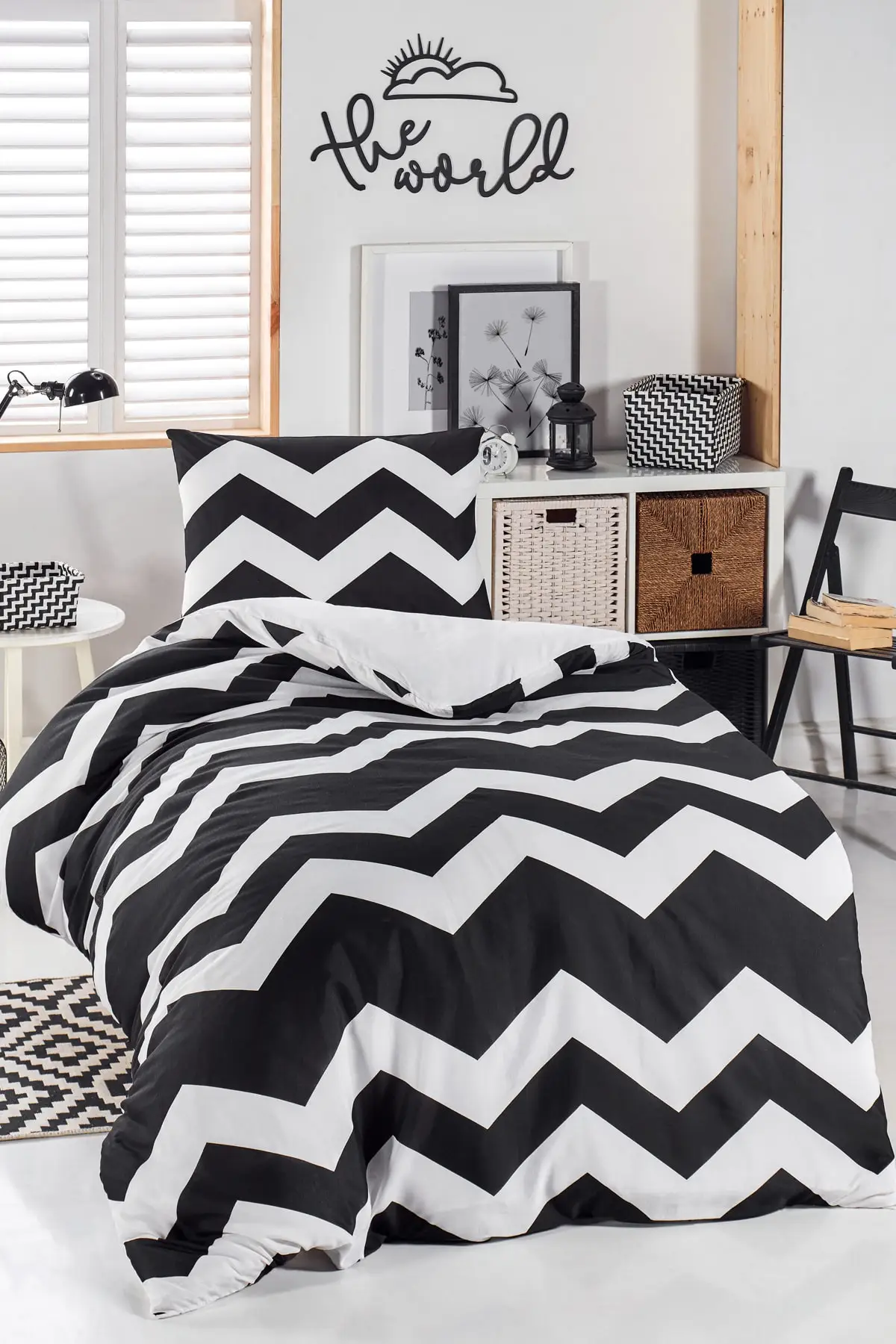

Home & Home Junior Duvet Cover Set Single BigZigzag Black-White