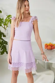 

Trendyol Lace Detail Skirt TWOSS20ET0326