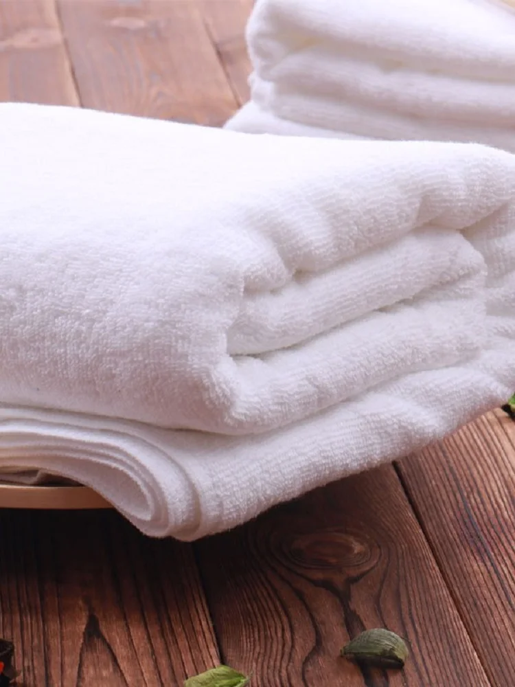 большое банное полотенце. банное полотенце. Delta (белое) 70х140 полотенце. банное полотенце. белое махровое полотенце 70х140.