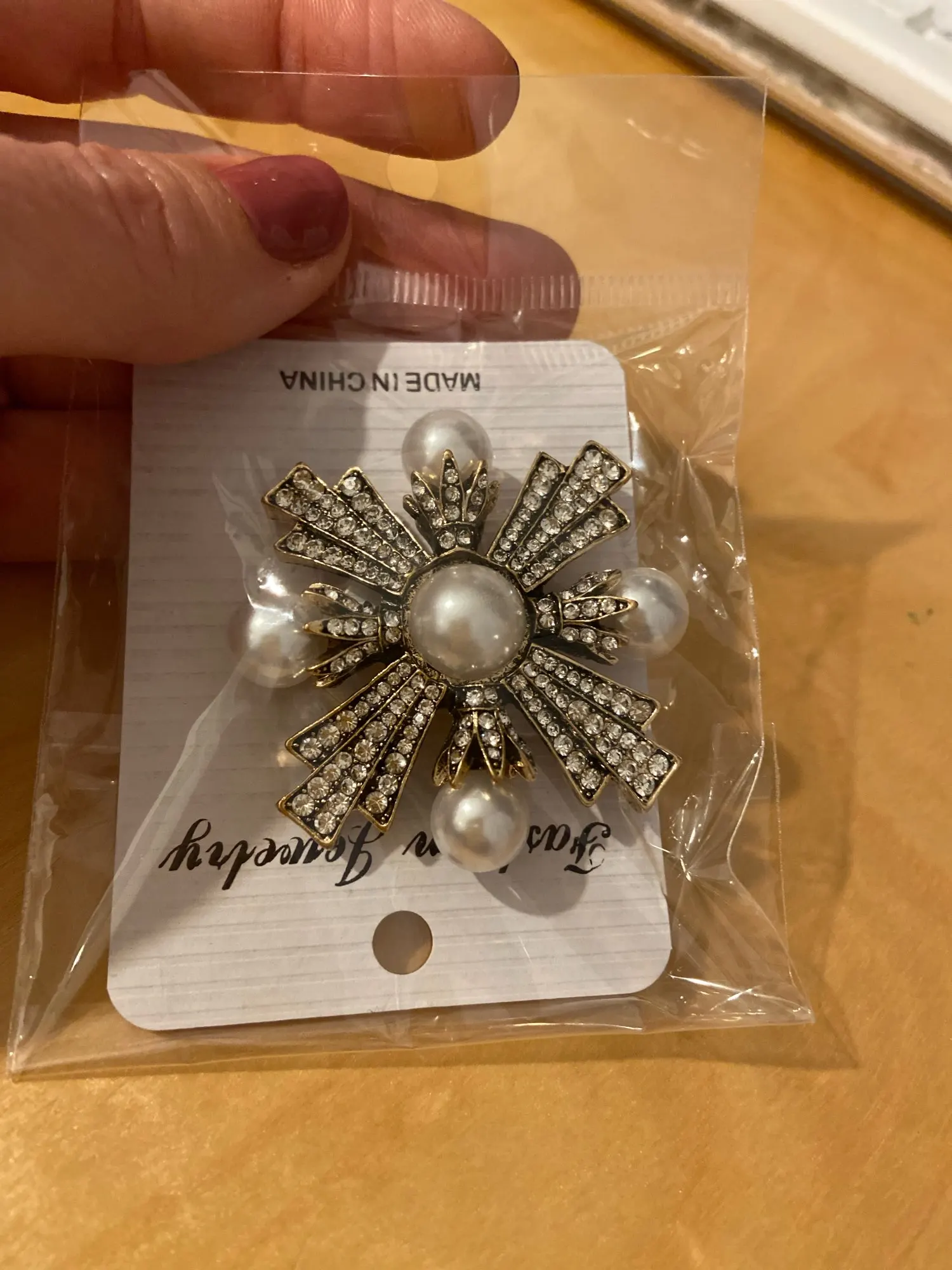 Pearl Cross Baroque Brooches for Women Fashion Vintage Brooch Pin Wedding  Coat Accessories Good Gift