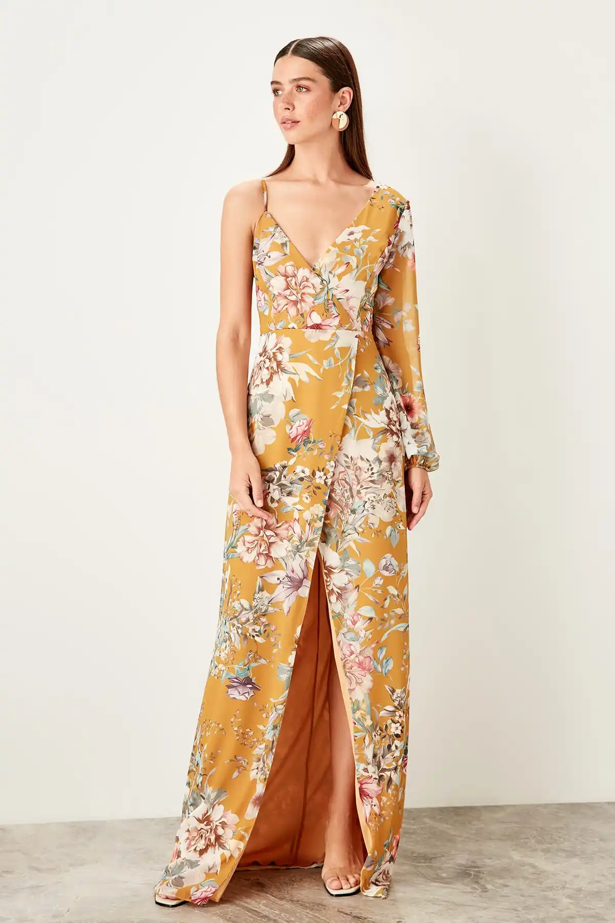 Trendyol Decorated Evening Dress TPRSS19UT0107