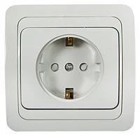 Single socket with ground with curtain Classico White 2028x in home image