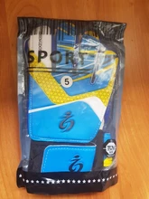 Chico de fútbol de guantes de portero para los niños de 5 a 16 años de guantes de portero niños montar en scooters sp