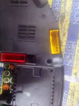 

206711 box Instruments Audi A8 (d2) *