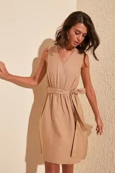 

Trendyol Belted Dress TWOSS20EL1927
