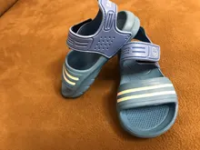 Zapatos de verano para niños y niñas, sandalias informales de Punta cerrada para playa y piscina, zapatillas planas sin cordones
