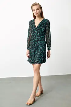 

Trendyol Belted Floral Print Dress TWOAW21EL0607