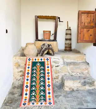 

North Turkish Hand Woven Antolian Kilim Rug & Carpet