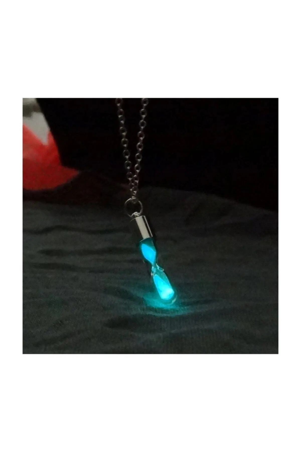 

SHOPIER STORE SHINING IN THE DARK HOURGLASS NECKLACE