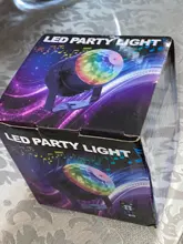 Bola de discoteca giratoria para fiesta, luz de fiesta giratoria activada por sonido, iluminación RGB 3LED de 3W para Navidad, boda, eventos, ángulo de haz, color negro con funda transparente
