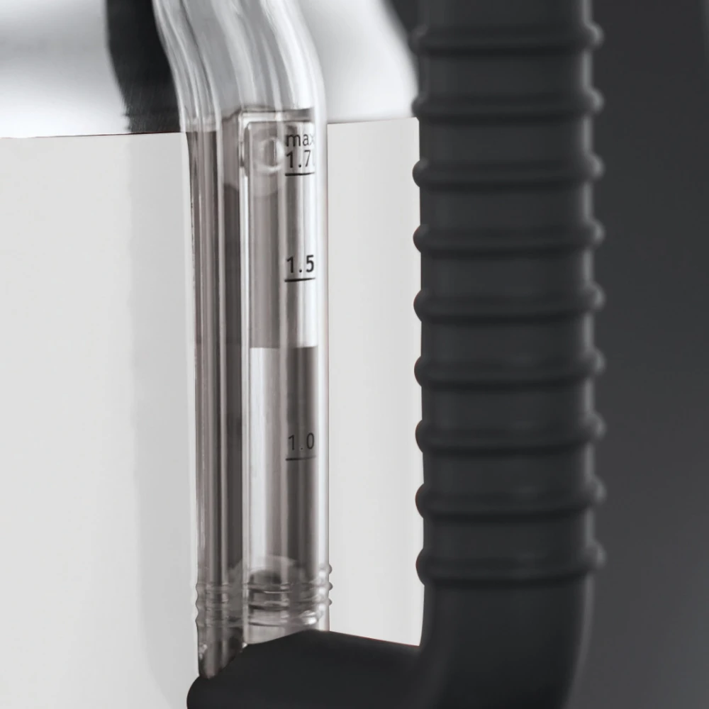 Чайник Russell Hobbs 21674-70