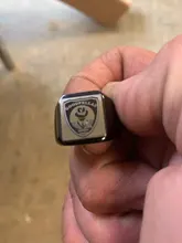 Anillo de esmalte personalizado para hombre, sortija de acero inoxidable 316L, grabado láser de palabras, letras, Logo cuadrado, para motorista, fiesta