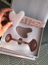Rodillo de cuarzo rosa natural para masaje facial, rodillo para masaje facial con piedra de jade natural, adelgazante, eliminación de arrugas en cara y barbilla, herramienta para el cuidado de la belleza
