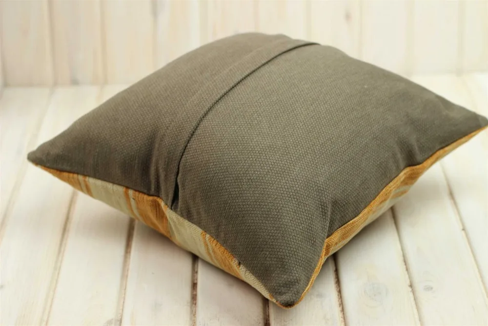 9086d4-kilim-pillow-cover