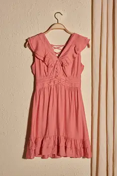 

Trendyol Back Lacing Detail Dress TWOSS20EL2638