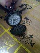 Kuroshitsuji-reloj de bolsillo con funda metálica, colgante de cadena de cuarzo, de Anime japonés