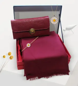 

Women Custom Daisy Necklace Bracelet Red Wallet Shawl Gift Set Custom Designed Birthday Gift Multi-Purpose Set Suit