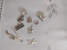 Mezcla de plata plateada del Tíbet de Ruller aguja tijeras colgantes del encanto para la fabricación de joyas pulsera resultados accesorios 10 estilos