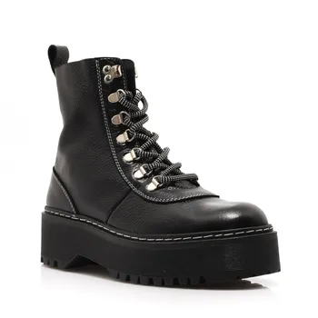

Also military boot fur woman black sole light