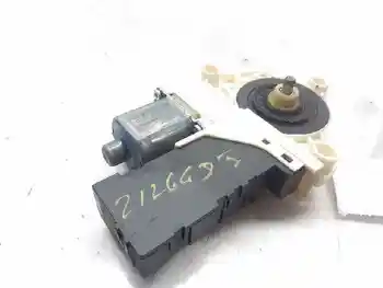 

0130822200 PEUGEOT 407 left front lift engine