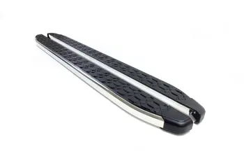 

Land Rover Discovery 3 Black Line Chrome Side Steps (2004-2009)