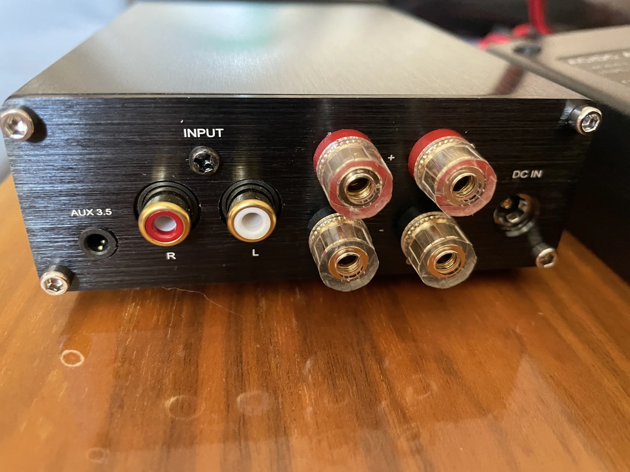 фокусрайт 12. звуковой 0. ресивер jts ur-816dv. генератор сигналов гнчр-2. интерфейс звука miles.