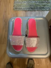 Sandalias con purpurina para mujer, chanclas ostentosas de Color caramelo a la moda, zapatos planos con diamantes para playa y exteriores, verano 2021