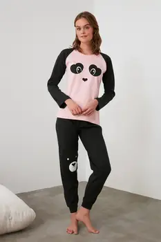 

Trendyol Embroidered Knitted Pajama set THMAW21PT0656