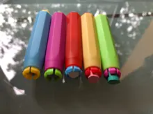 Soportes de tiza de embrague de plástico para maestro, Clip de tiza colorida no tóxico para la escuela, venta al por mayor, 5 uds., nuevo de 2020