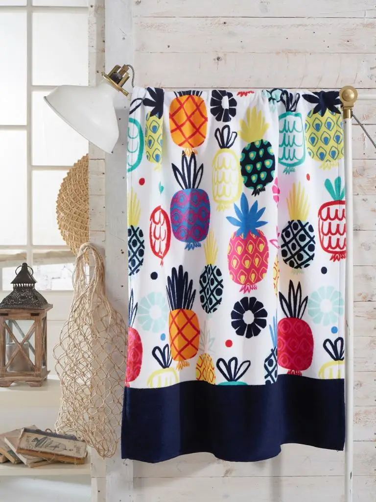 

Beach Towel | Pineapple
