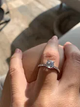 De alta calidad de Color de plata diamantes de imitación incrustaciones anillos para mujer anillo de boda regalo compromiso para mujeres envío gratuito