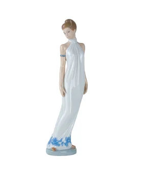 

NAO Figure The Model. Sculpture Decoration Women. Porcelain woman