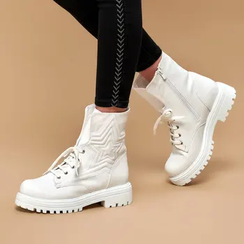 

FLO 19K-320 White Women 'S Boots BUTIGO