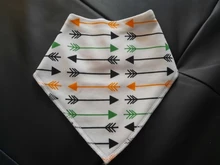 Baberos triangulares para bebé, pechera de algodón con dibujos animados para niño, baberos para recién nacido, toallitas de tela absorbente