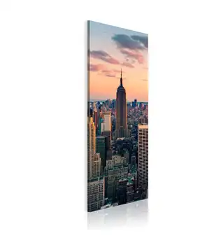 

Picture-lonely skyscrapers
