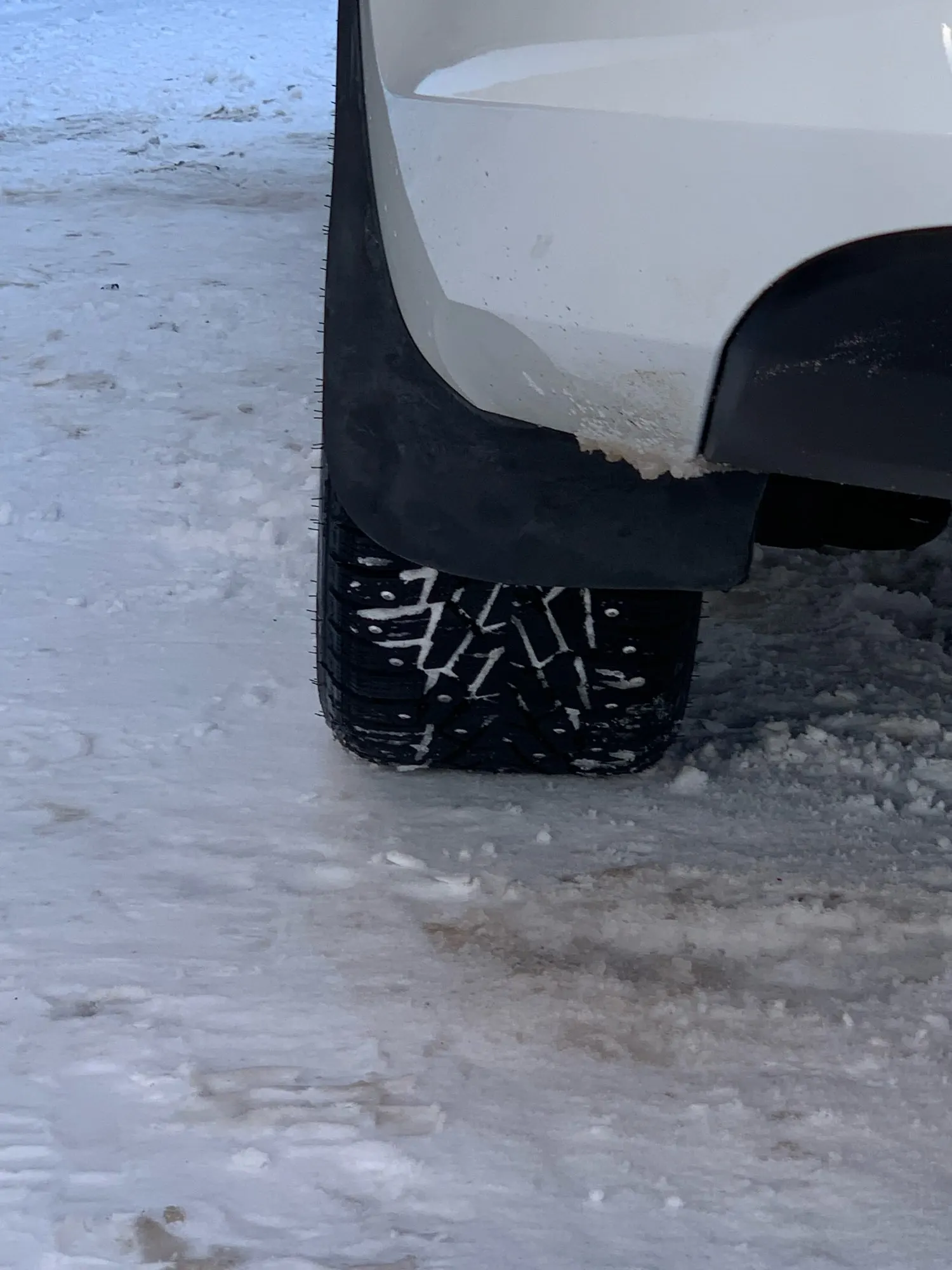 Установка брызговиков на шкода рапид - 96 фото