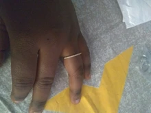 Huitan-Anillos finos minimalistas para mujer, sortija de boda brillante de circón cúbico, alta calidad, versátil, 2020