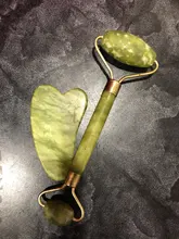 Gua Sha-Rodillo verde 2 en 1, herramientas de Jade Natural, masajeador con piedras para cara, cuello, espalda y Jawline