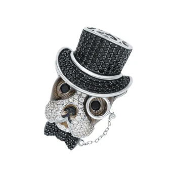 

Silver brooch with cubic zirconia sunlight sample 925