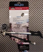 GIYO-Bomba de aire plegable GS-02D de alta presión para bicicleta, hinflador de 300 psi, con palanca, calibrador para horquilla y suspensión trasera, para bicicleta de montaña