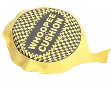 Cojín de Color aleatorio divertido para Halloween, almohada para trucos divertidos, orejeras, bromista, artículos de Halloween, regalos, 1 unidad