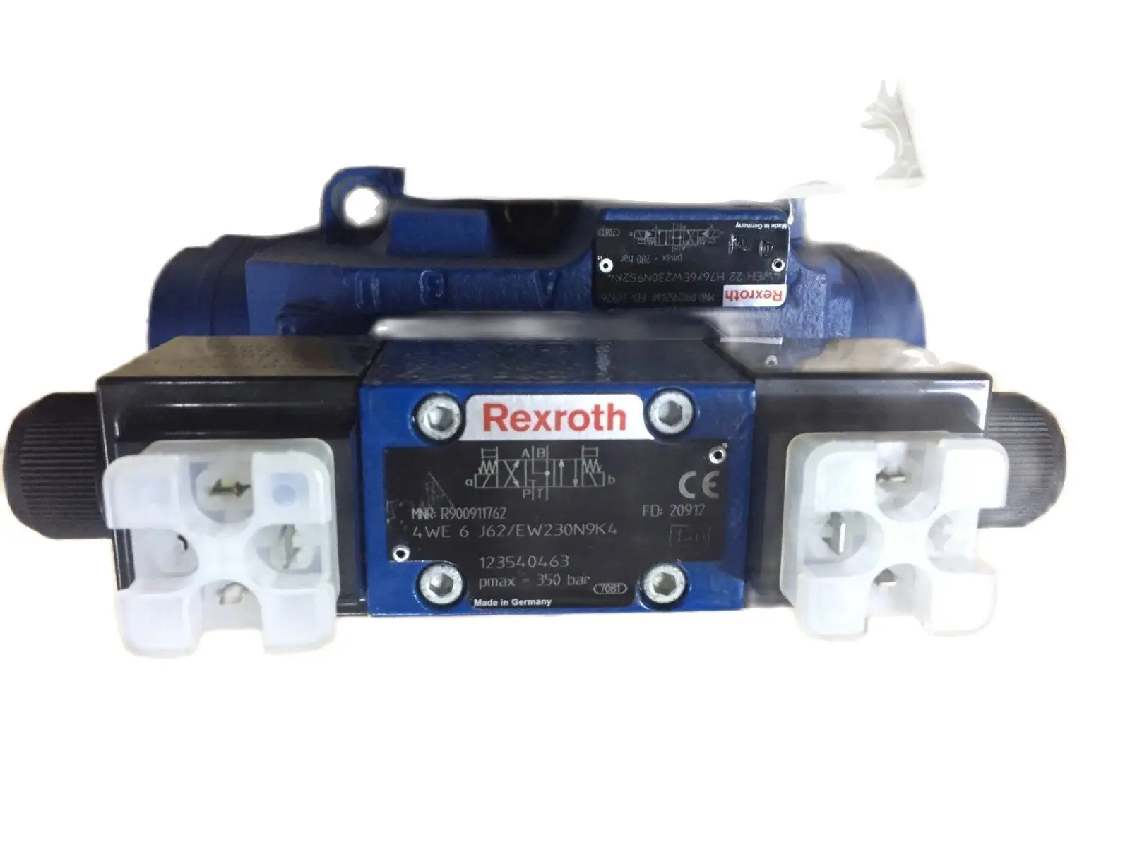 

4WEH22H76/6EW230N9S2K4 REXROTH VALVE R900952469 4WEH 22 H7X/6EW230N9S2K4