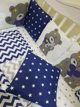 

Комплект в кроватку "Мишеньки" Комплекты в кроватку