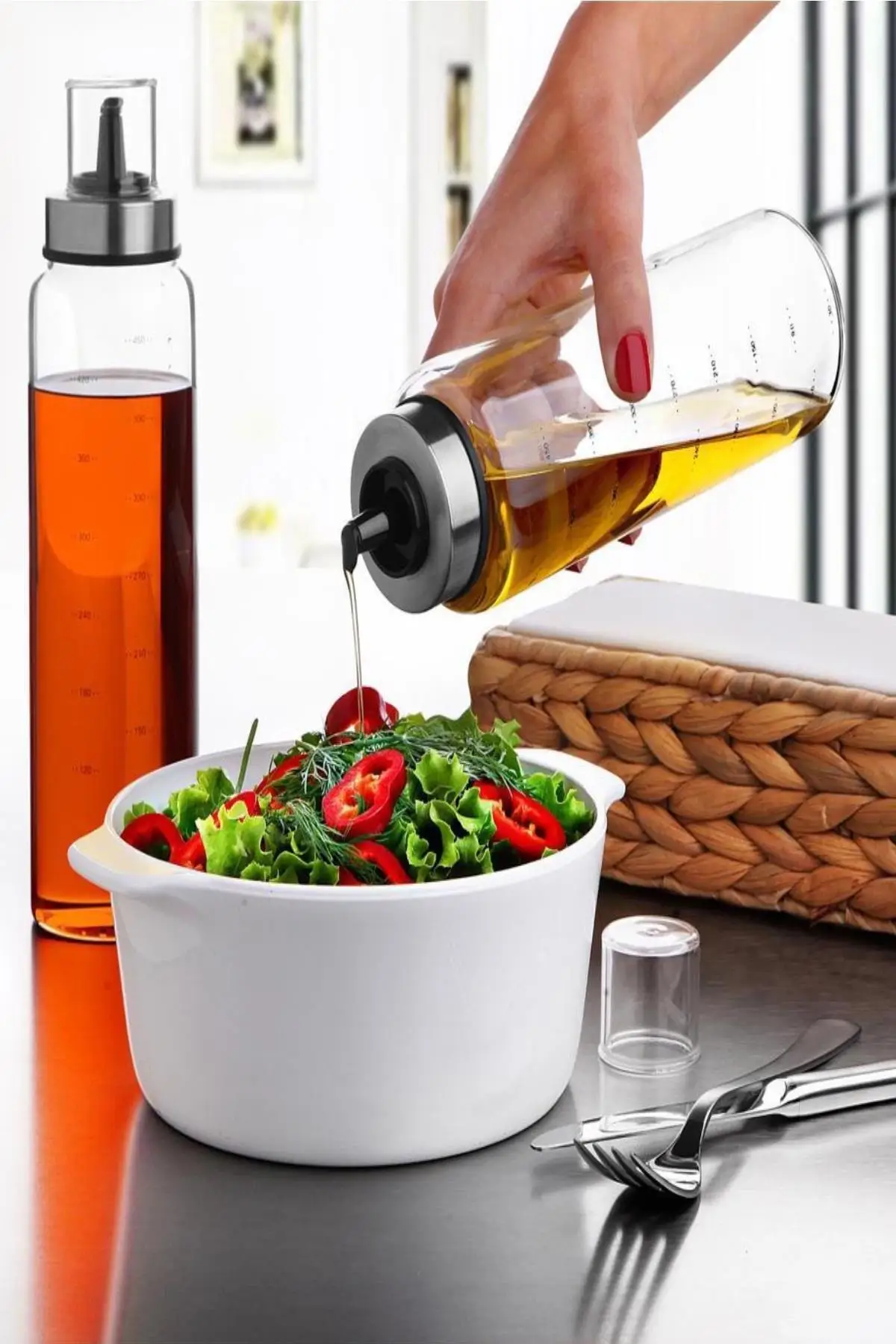 

500ml Borosilicate Glass Oil Container