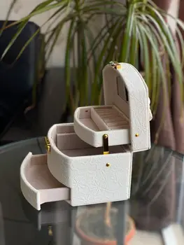 

Casket small with a key