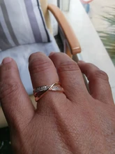 Huitan-anillo cruzado en forma de X de dos tonos para mujer, joyería de moda de boda, sortijas grandes y modernas de piedra CZ deslumbrantes